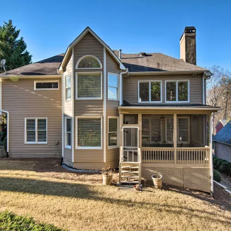 Updated Mableton Home ~ 14 Miles to Downtown ATL!