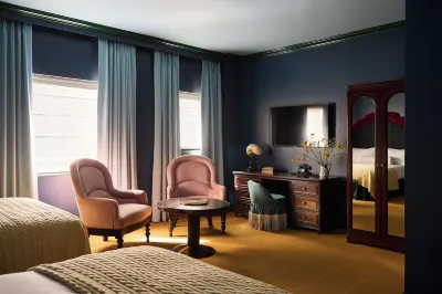 Portrush Adelphi 住宿飯店