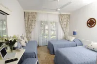Voyager Beach Resort