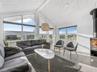 "Niesina" -  from the Sea