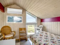 "Anne" - 100m from the Sea