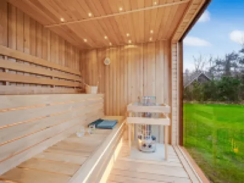 "Grimar" - 400m to the Fjord Hotels in Vemb