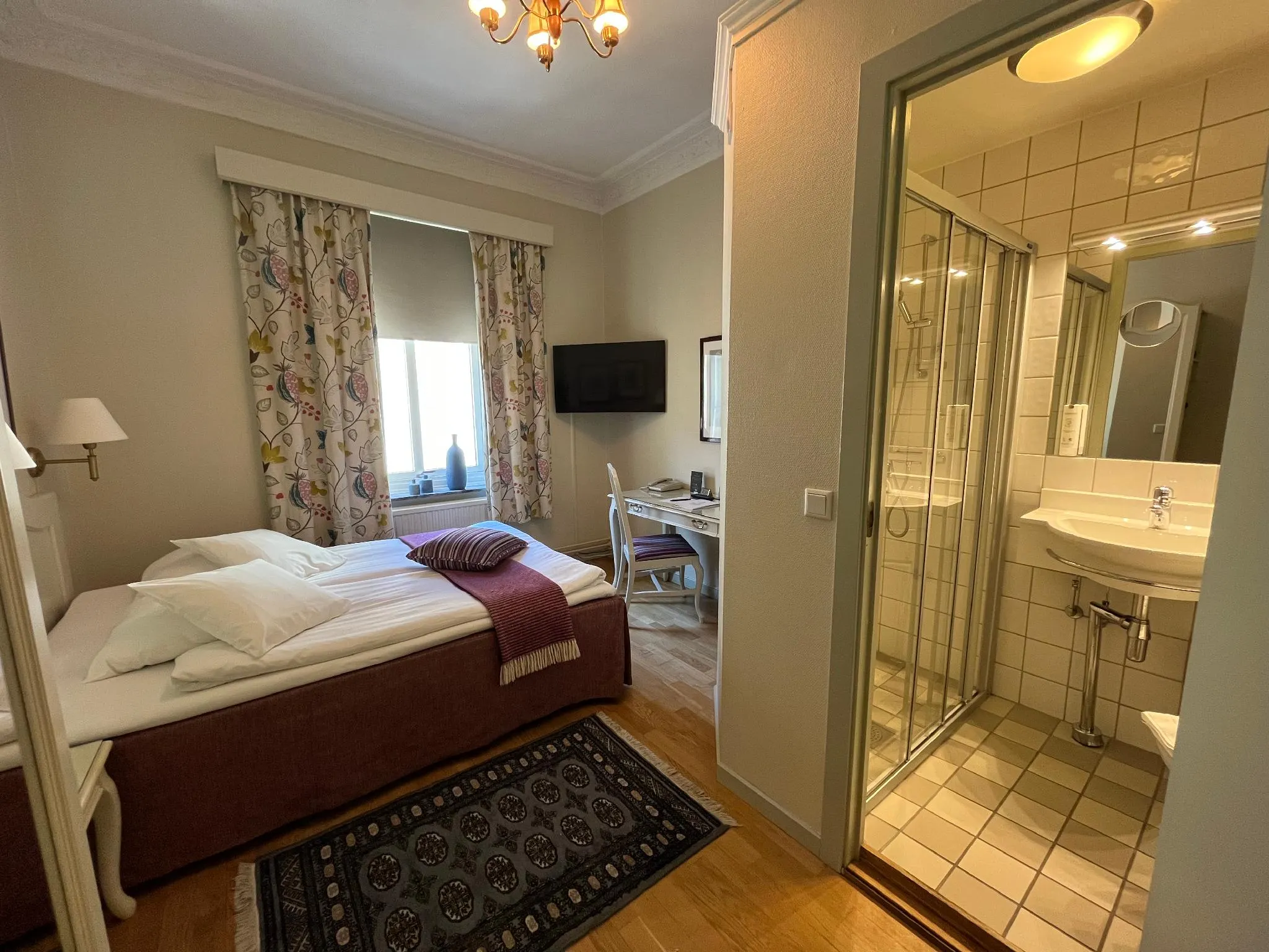 Hotel Royal Zimmer Photos