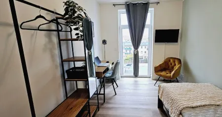 Lace Apartments "Stylish in the lace city"