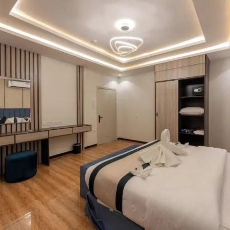 MidTown Majestic Garden Resort