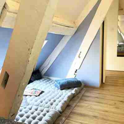 Magnificent Triplex Quiet Rooms