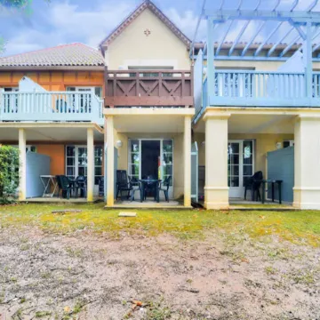 Apartment in Monflanquin by the Lake