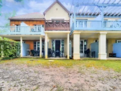 Apartment in Monflanquin by the Lake