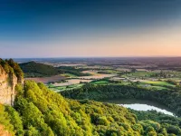 Lodge in Thirsk with Scenic Trails & Spa