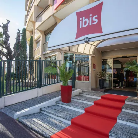 Ibis Cannes Plage la Bocca