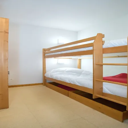 Apartment with 2 rooms, balcony Отели в г. Браман