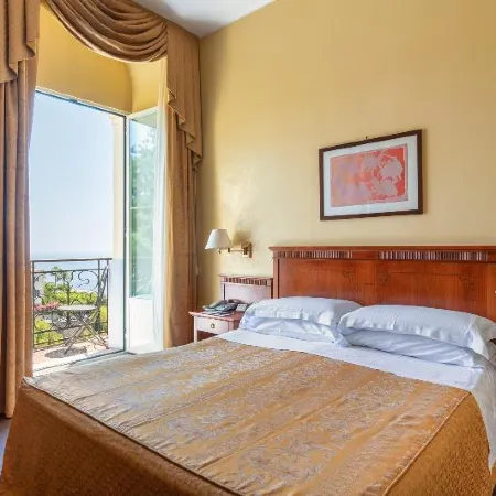 Excelsior Palace Hotel