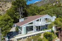 Sea Esta Laguna Beach House Ocean View Near Victoria Beach, Parks, & Restaurants Hotel in zona Laguna Beach Cliff Hike