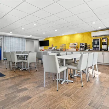 Microtel Inn & Suites by Wyndham Salisbury