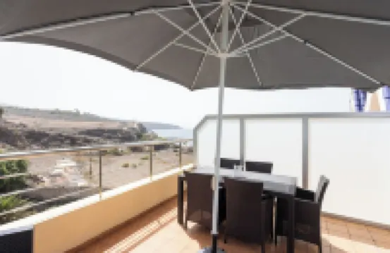 Beautiful duplex seafront in Playa San Juan with awesome views !!!