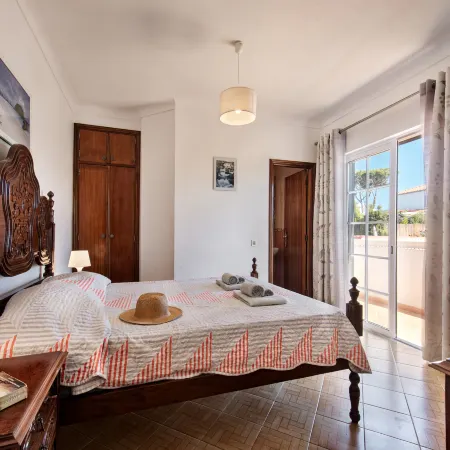 A Fantastic Place for Families, Hilton Hotel Are and Close to Amenities