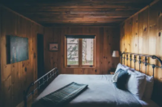 Artisan-crafted Magic on Lake Superior between Lutsen and Grand Marais