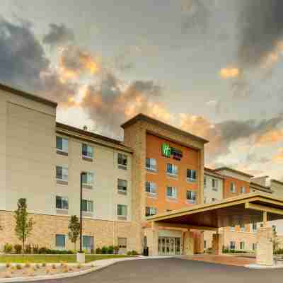 Holiday Inn Express & Suites Saugerties - Hudson Valley Hotel Exterior