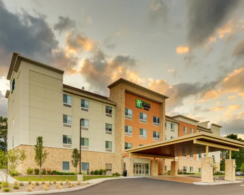 Holiday Inn Express & Suites SAUGERTIES - HUDSON VALLEY by IHG Hotels in Saugerties