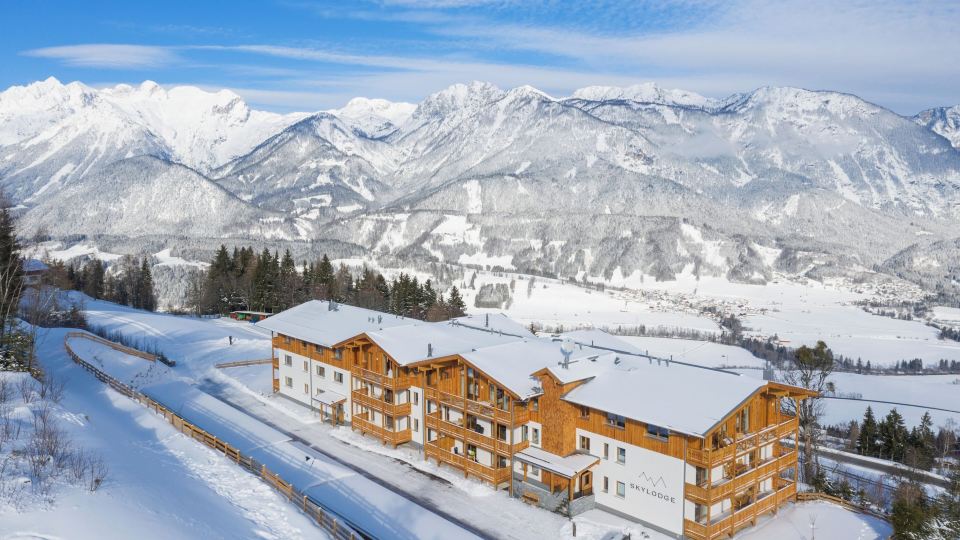 Skylodge Alpine Homes