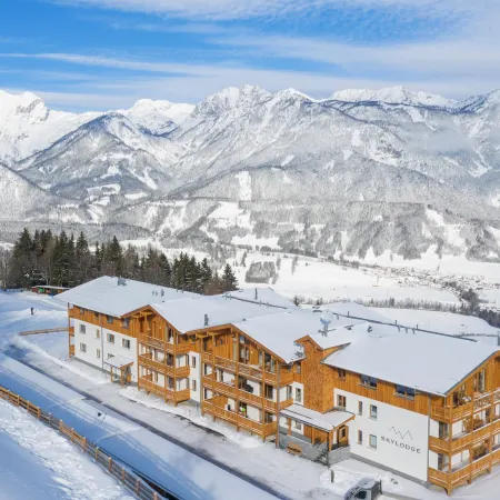 Skylodge Alpine Homes