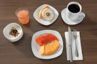 Holiday Inn Express GUADALAJARA EXPO by IHG - breakfast