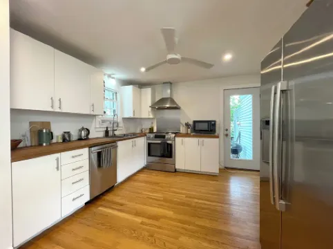 Private two bedroom apartment with backyard