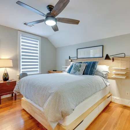 Welcoming Norcross Cottage w/ Deck + Shared Grill!