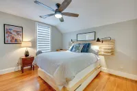 Welcoming Norcross Cottage w/ Deck + Shared Grill! - 3 tähden