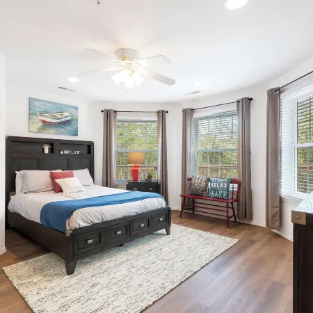 Boatin & Floatin on Table Rock Lake in the Ozarks!