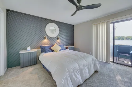 파이어 피트와 카약 있음, 호숫가 오리온 타운쉽 홈!