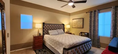 Desert Retreat 3-Bedrooms with Private Pool Vacation Home Hotels in der Nähe von Footloose Reflexology Massage