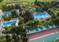 Hotel Metropole - Pools