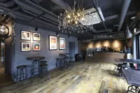 Moyen Hotel