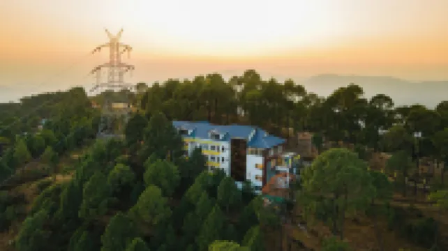 The Hosteller Lansdowne Hotels in 