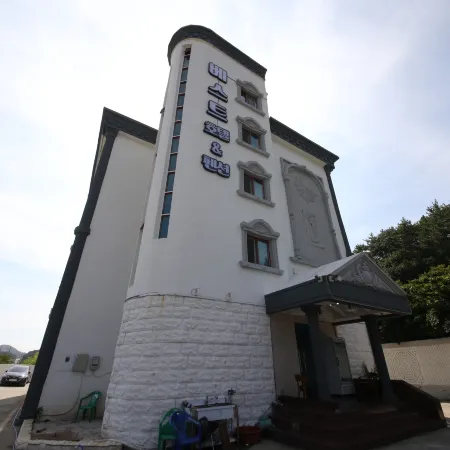 Namhae Best Отели рядом с достопримечательностью «Храм Пориам»