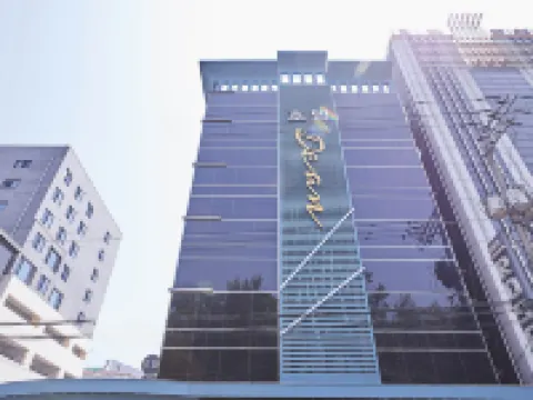 Suwon City Hall Station Dean 水原のホテル