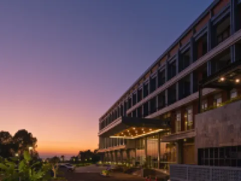 Laska Hotel & Resort Ciater シアターのホテル