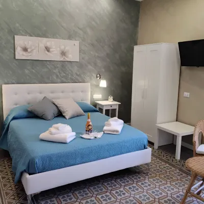 Anninedda Rooms Отели рядом с достопримечательностью «Центральный железнодорожный вокзал Палермо»