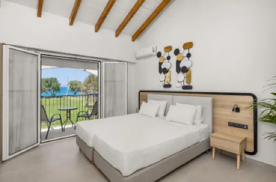 White Olive Marine Aquapark