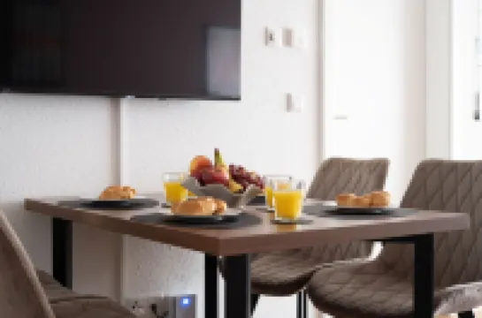 高級公寓 I home2share