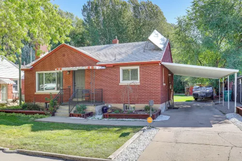 Apt 3 Mi to Dtwn Ogden! Pet-friendly Backyard - Homestays