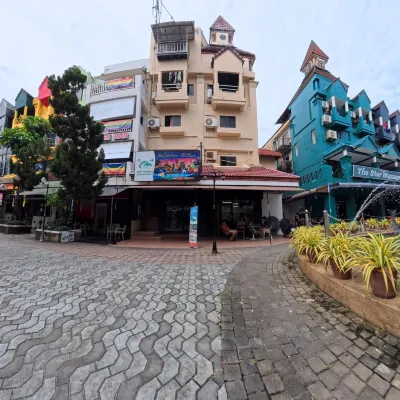 스테이 94 파통 Paradise Complex 주변 호텔