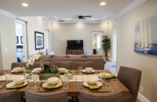 ファンタスティック 6 ベッドルーム 4 バス プール ホーム