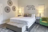 3 Mi to Ski Resort: Hot Tub Haven in Breckenridge! - Country Houses