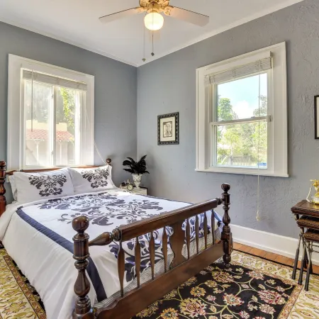 Sarasota Vacation Rental w/ Private Pool & Lanai! Hotels in Whitfield