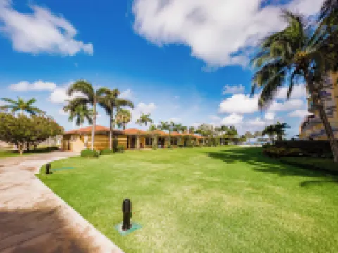 Oceania 452 J.E. Irausquin Blvd 238 Hotels in Eagle Beach