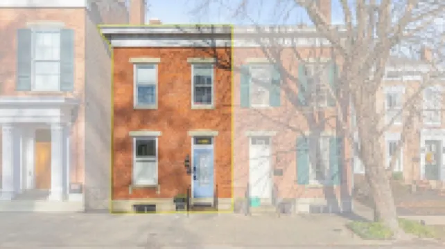 Beautiful and spacious 3BR historic home centrally located in downtown, Madison.