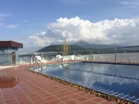 Intouch Riverside Hotel - Pool