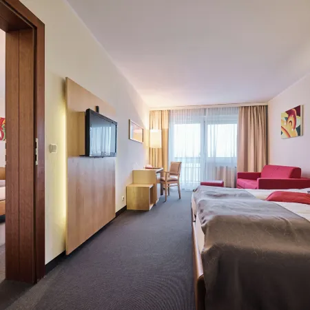 Momentum Hotel